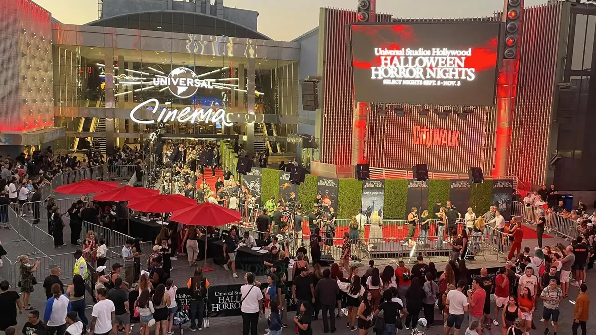 blockbuster culture and summer movie fandom